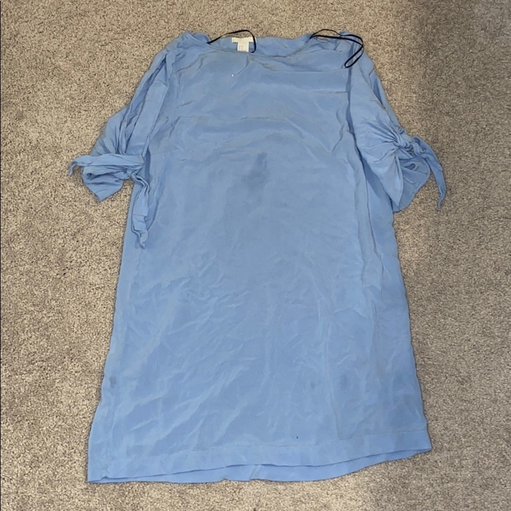 Blue dress